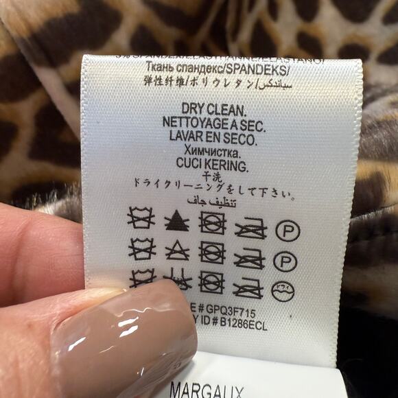 BCBG Maxazria Faux Fur Leopard Print Margaux A-Line Skirt Size 8 NEW - Picture 6 of 9